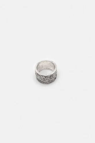Anillo texturizado