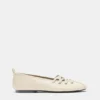 Bailarinas con cordones