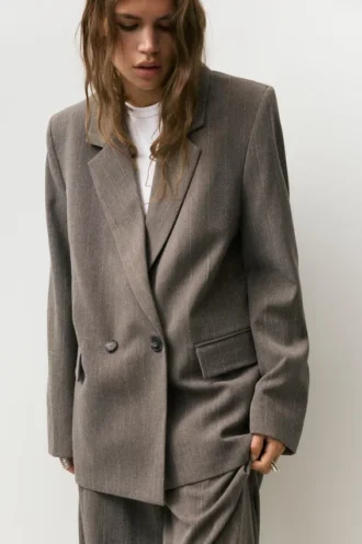 Blazer a rayas con doble botonadura