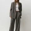 Blazer a rayas con doble botonadura Blazer a rayas con doble botonadura