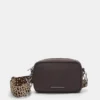 Bolso bandolera con estampado de leopardo y correa