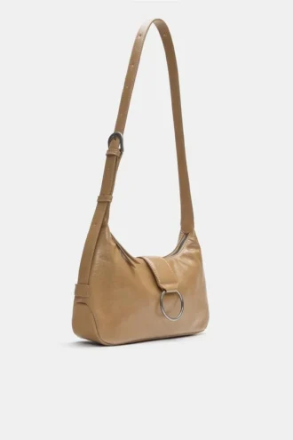 Bolso bandolera con hebilla