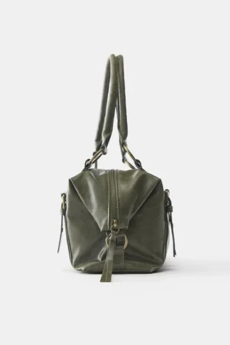 Bolso bandolera con hebillas