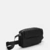 Bolso bandolera de tela recubierta de goma