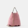 Bolso con asa metálica