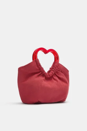 Bolso con forma de corazón