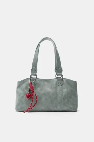 Bolso de hombro con adornos