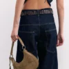 Bolso de hombro con adornos Bolso de hombro con adornos