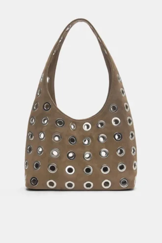 Bolso de hombro con tachuelas