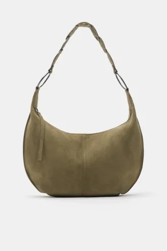 Bolso de hombro con tachuelas