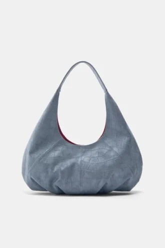 Bolso de hombro con textura