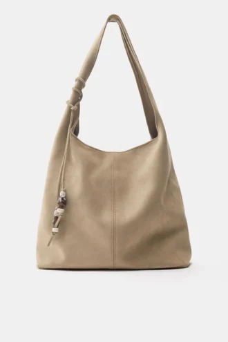 Bolso shopper con adornos Bolso shopper con adornos