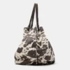 Bolso shopper con estampado de vaca Bolso shopper con estampado de vaca
