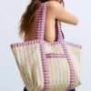 Bolso tote a rayas Bolso tote a rayas