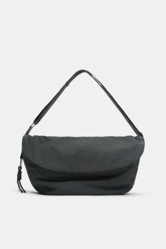 Bolso tote con adornos