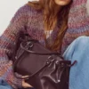 Bolso tote con lazo Bolso tote con lazo