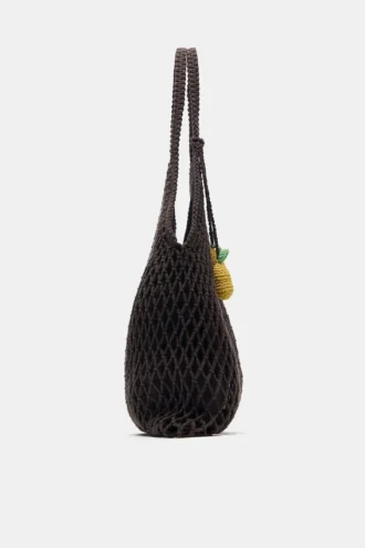 Bolso tote de macramé decorado Bolso tote de macramé decorado