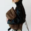 Bolso tote de piel sintética con detalle de correa