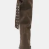 Botas altas de piel con hebilla Botas altas de piel con hebilla