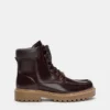 Botas con cordones STWD