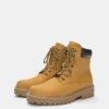 Botas con cordones STWD