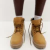 Botas con cordones STWD