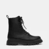 Botas con cordones y forro