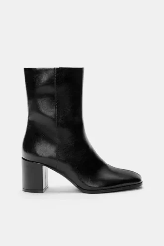 Botas de tacón alto