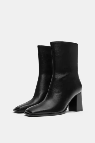 Botas de tacón alto