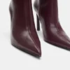 Botas de tacón alto hasta la rodilla