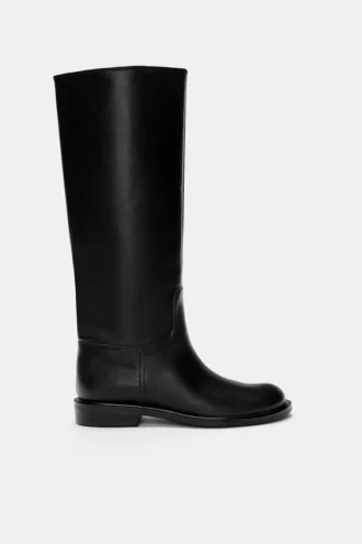 Botas planas hasta la rodilla