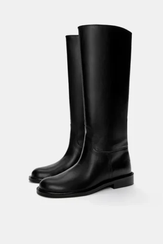 Botas planas hasta la rodilla