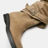 Botas tipo leggings con hebilla Botas tipo leggings con hebilla