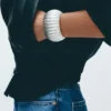 Brazalete metálico curvado Brazalete metálico curvado