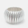 Brazalete metálico curvado Brazalete metálico curvado