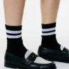 Calcetines largos a rayas