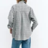 Camisas a cuadros con pañuelo de múltiples posiciones Camisas a cuadros con pañuelo de múltiples posiciones