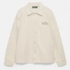 Camisas a rayas bordadas