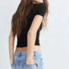 Camiseta con cuello en V