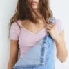 Camiseta con cuello en V Camiseta con cuello en V