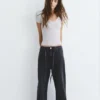 Camiseta con cuello en V