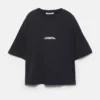 Camiseta con eslogan bordado en la etiqueta