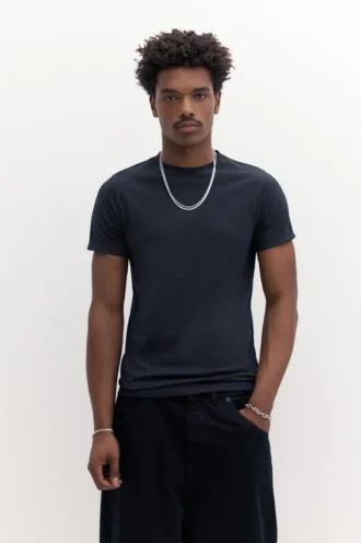 Camiseta de corte entallado