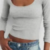 Camiseta de cuello redondo acanalado Camiseta de cuello redondo acanalado