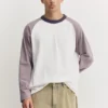 Camiseta de manga larga con mangas raglán