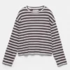 Camiseta de manga larga de corte holgado