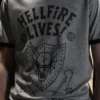 Camiseta «Hellfire Lives Stranger Things» Camiseta «Hellfire Lives Stranger Things»
