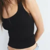 Camiseta sin mangas básica