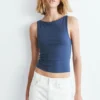 Camiseta sin mangas con cuello barco Camiseta sin mangas con cuello barco