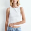 Camiseta sin mangas con cuello barco Camiseta sin mangas con cuello barco